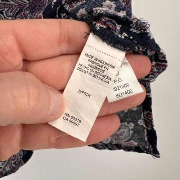 Lucky Brand Women's Paisley Keyhole Long Sleeve Shirt Multicolor Size Small - Picture 9 of 13